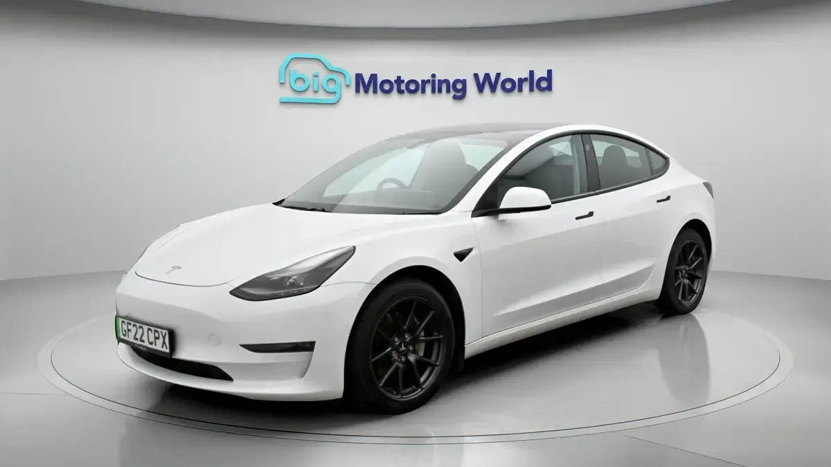 Used Tesla Model 3 344 kW (469 HP) 2022 White Sedan