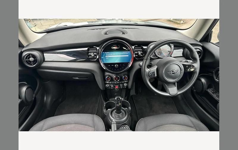 Used Mini Cooper Classic 136 HP (100 kW) 2022 Grey Hatchback