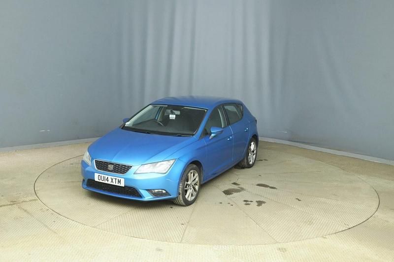 Used Seat Leon SE 150 HP (110 kW) 2014 Blue Hatchback