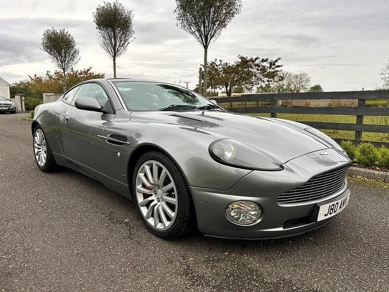 Used Aston Martin Vanquish 466 HP (342 kW) 2003 Grey Coupe