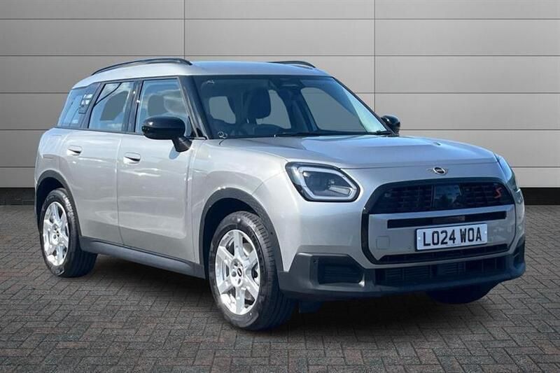 Silver Used 2024 Mini Countryman Classic SUV | £30,495 (Good price) - Image 1/4