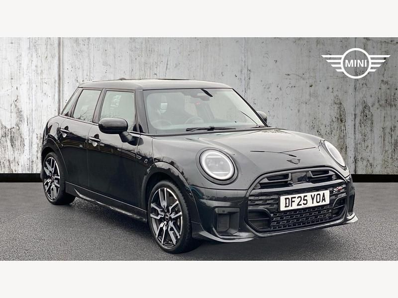 Used Mini Cooper S Hatch 201 HP (147 kW) 2025 Black Hatchback