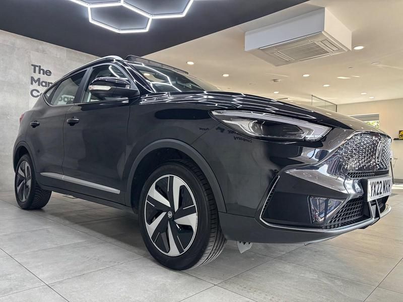 Usado MG ZS Trophy 130 kW (177 HP) 2022 Preto SUV