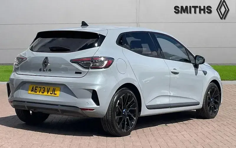 Used Renault Clio Esprit Alpine 143 HP (105 kW) 2025 Hatchback