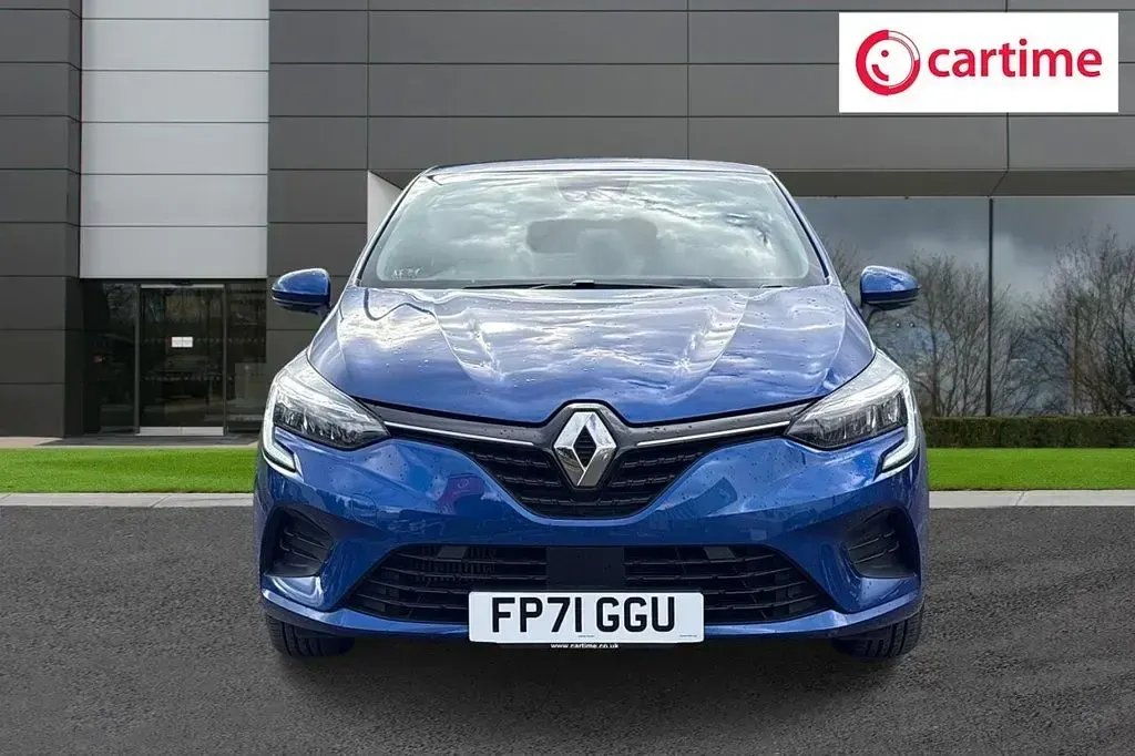 Used Renault Clio Iconic 90 HP (66 kW) 2021 Blue Hatchback