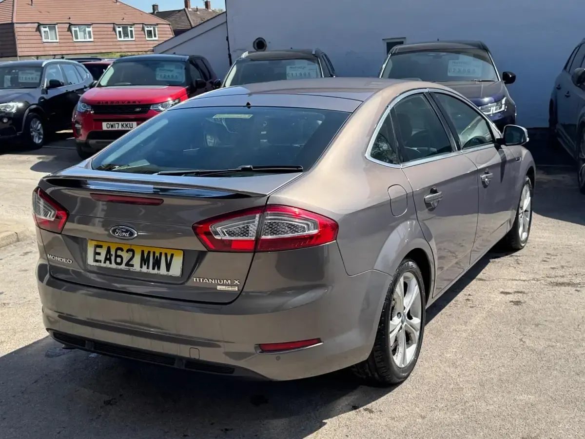 Used Ford Mondeo Titanium X 115 HP (84 kW) 2012 Brown Hatchback