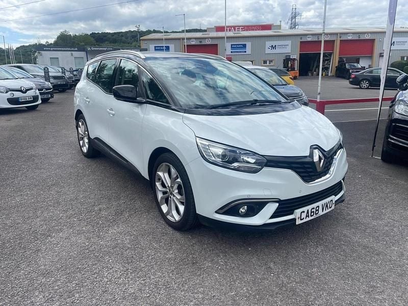 White Used 2018 Renault Grand Scénic IV Iconic MPV | £12,591 (Fair price) - Image 1/4