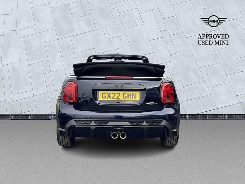 Used Mini John Cooper Works 228 HP (167 kW) 2022 Black Hatchback