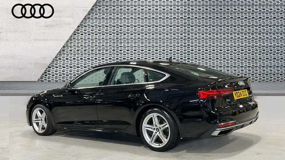 Usado Audi A5 Sportback Sport 150 CV (110 kW) 2024 Negro Utilitario