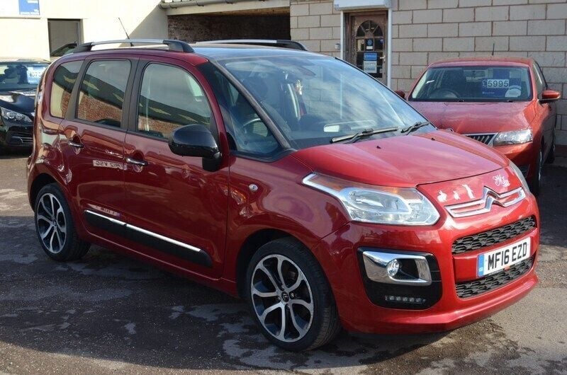 Red Used 2016 Citroën C3 Picasso Platinum MPV | £4,995 (Good price) - Image 1/4