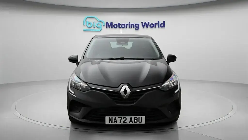 Używany Renault Clio V Iconic 90 KM (66 kW) 2022 Czarny Hatchback