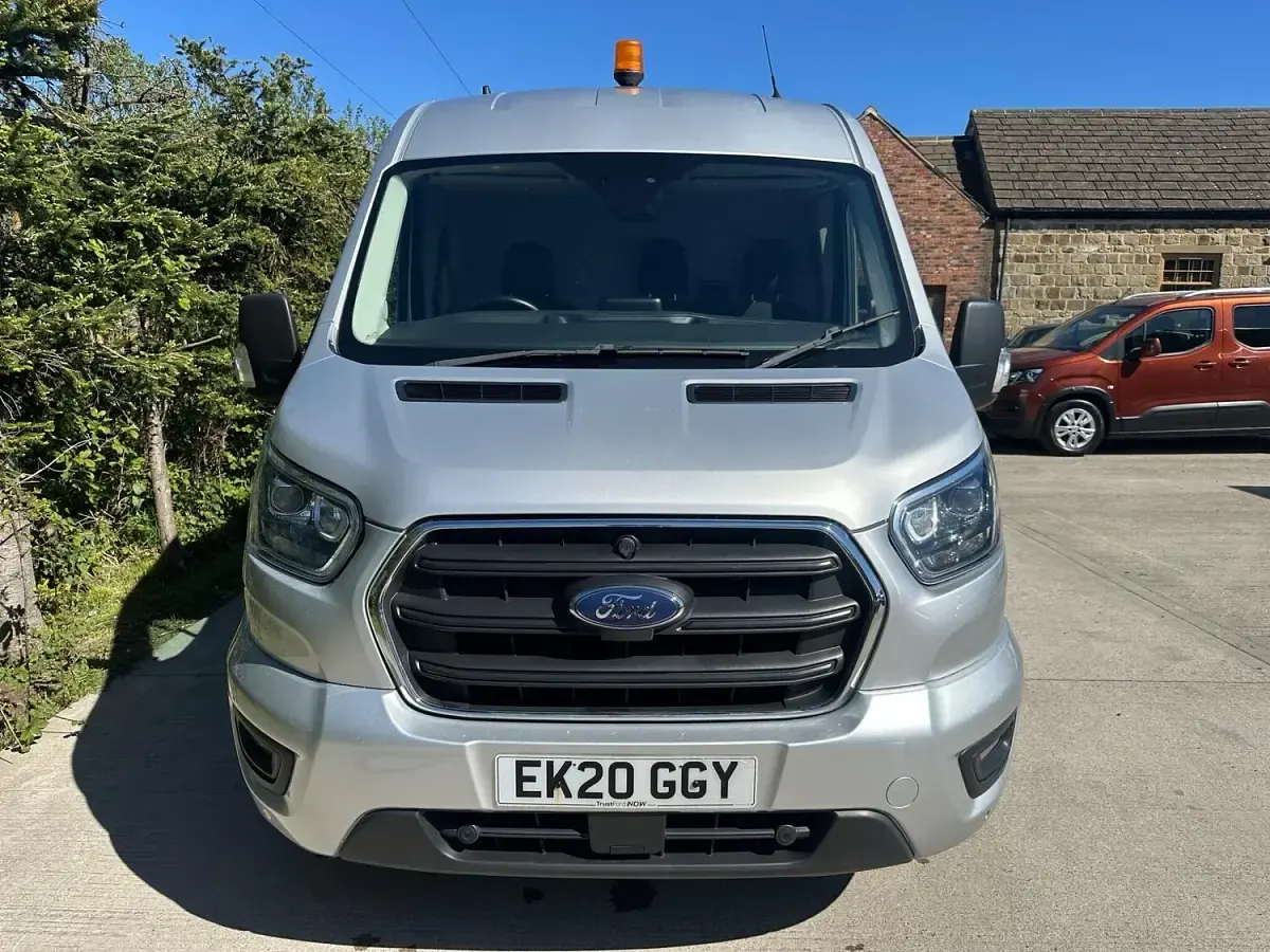 Used Ford Transit Limited 130 HP (95 kW) 2020 Silver Van