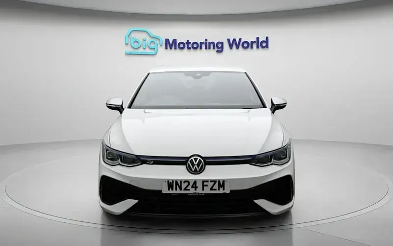 Usado VW Golf VIII R 320 CV (235 kW) 2024 Blanco Utilitario