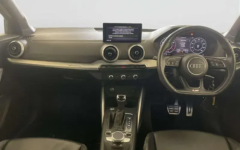 Begagnad Audi Q2 Black Edition 150 HK (110 kW) 2026 SUV