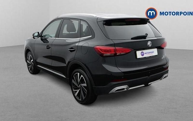 Used MG ZS Trophy 196 HP (144 kW) 2025 Black SUV
