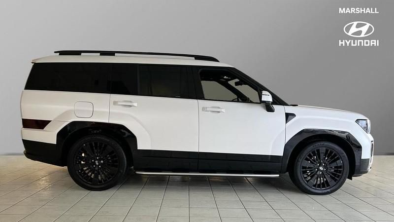 Used Hyundai Santa Fe 253 HP (186 kW) 2025 Creamy white SUV