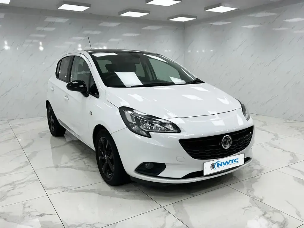 Used Vauxhall Corsa S 75 HP (55 kW) 2019 White Hatchback