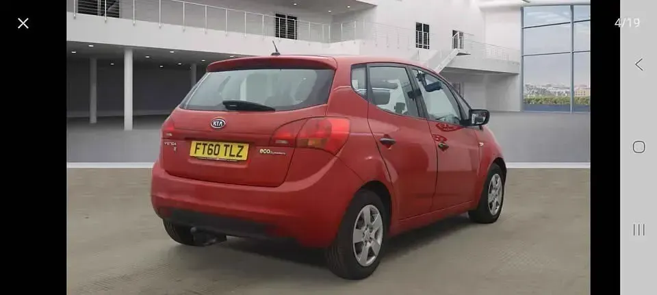 Used Kia Venga 2011 Red Hatchback