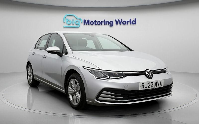 Used VW Golf VIII Life 131 HP (96 kW) 2024 Hatchback