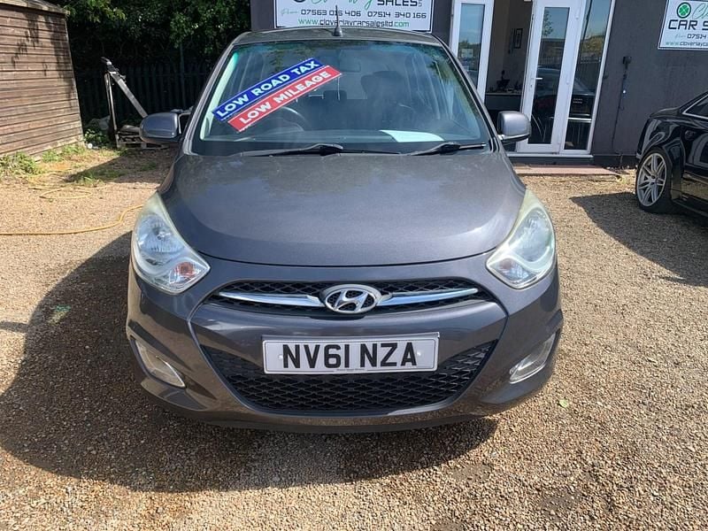 Usado Hyundai i10 Active 85 HP (62 kW) 2012 Cinzento Citadino