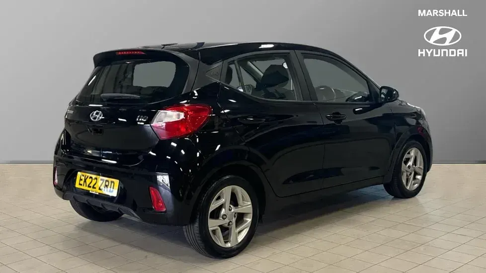 Used Hyundai i10 SE 84 HP (61 kW) 2022 Black Hatchback
