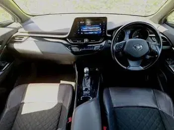 Used Toyota C-HR 122 HP (89 kW) 2017 Silver SUV
