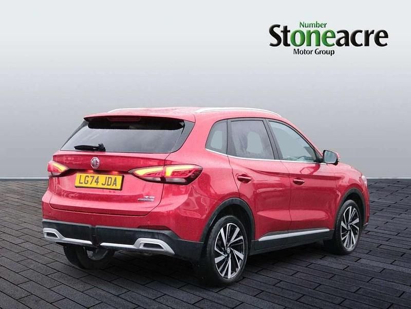 Used MG ZS Trophy 196 HP (144 kW) 2025 Red SUV