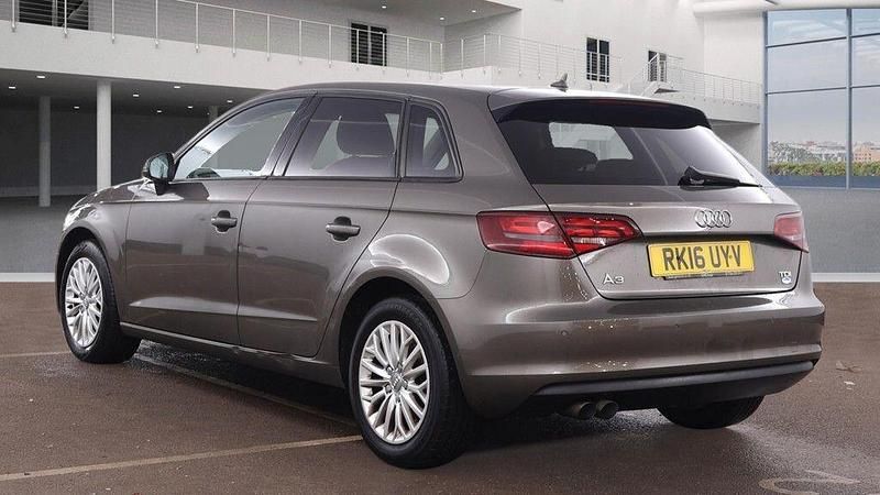 Used Audi A3 Advanced 2016 Grey Hatchback