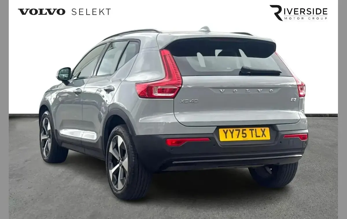 Used Volvo XC40 Plus 163 HP (119 kW) 2025 Vapour grey SUV