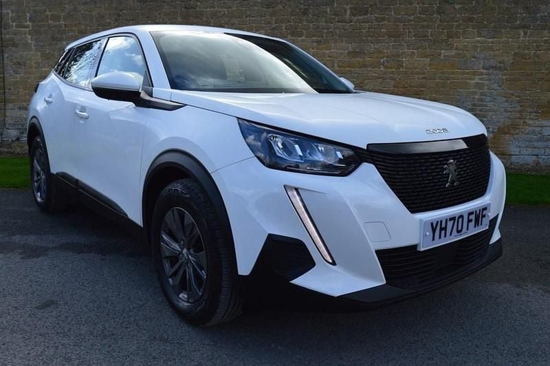 Used Peugeot 2008 Active 100 HP (73 kW) 2020 White SUV