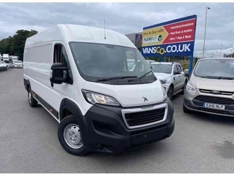 White Used 2021 Peugeot Boxer Van | £12,495 (Good price) - Image 1/4