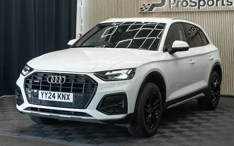 Used Audi Q5 Sport 204 HP (150 kW) 2024 White SUV