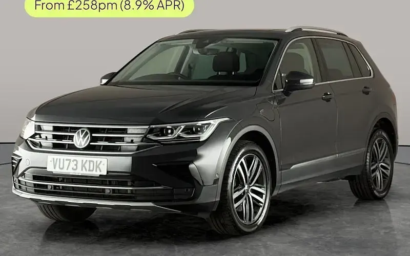 Used VW Tiguan Elegance 245 HP (180 kW) 2023 SUV