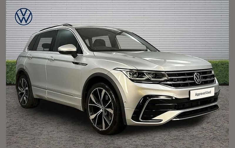 Used VW Tiguan R-line 190 HP (139 kW) 2022 Silver SUV