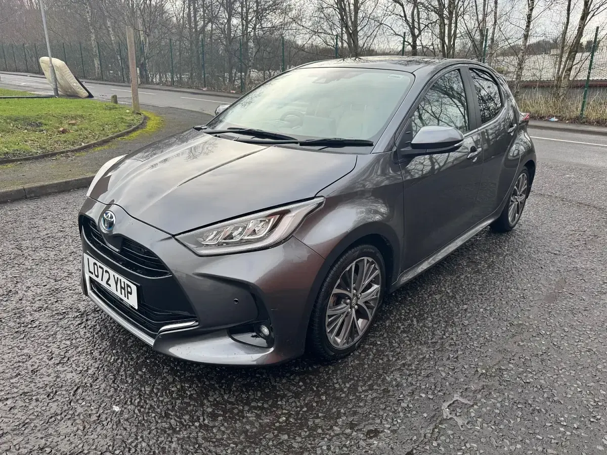 Used Toyota Yaris 91 HP (66 kW) 2023 Grey Hatchback