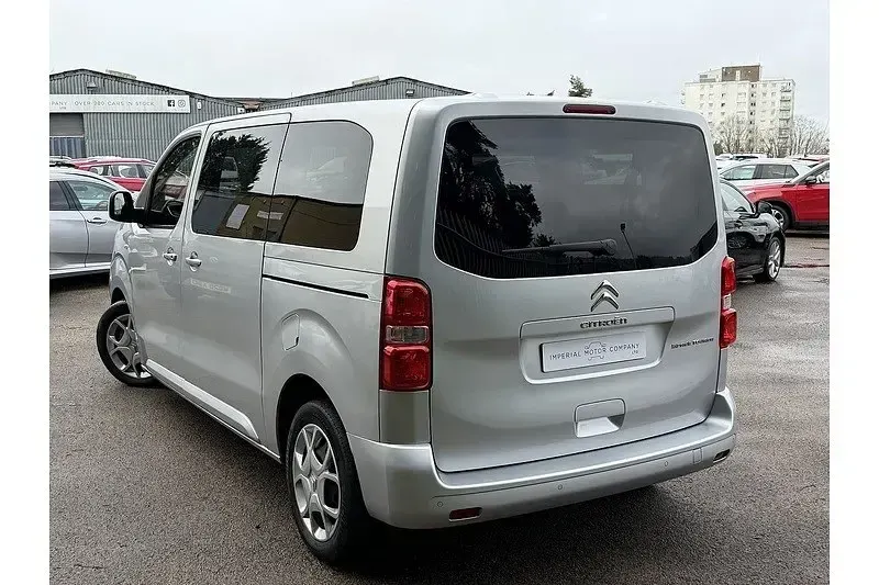 Używany Citroën Spacetourer Feel 2018 Srebrny Minivan