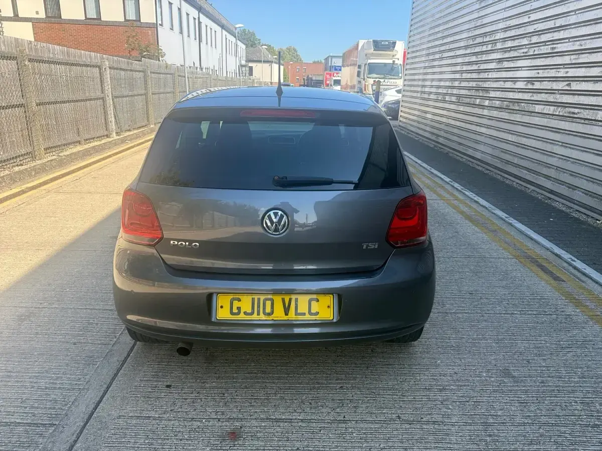 Used VW Polo SEL 2010 Grey Hatchback