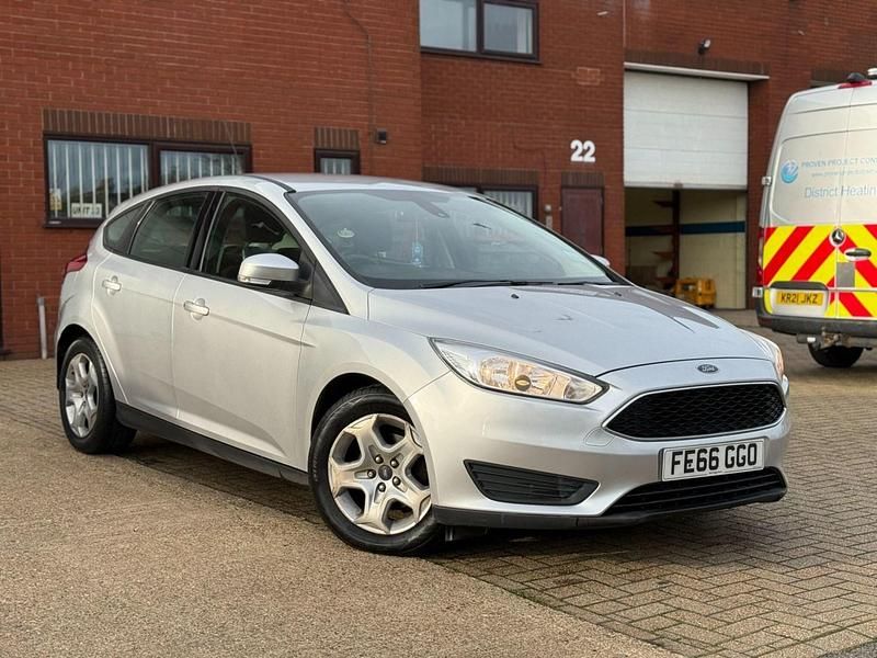 Used Ford Focus Style 2016 Silver Hatchback