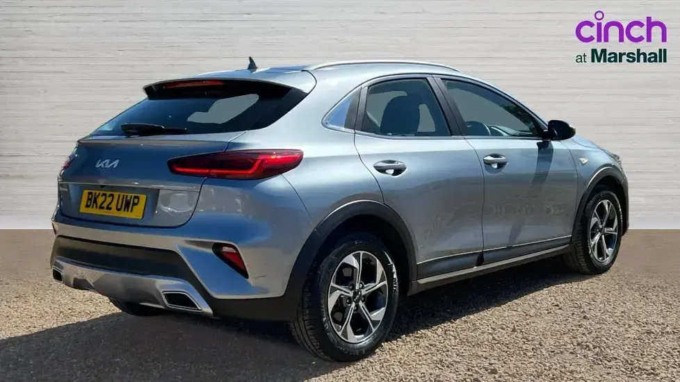 Usado Kia XCeed 118 CV (86 kW) 2022 Plateado SUV