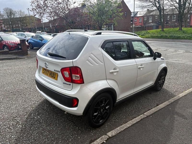 Używany Suzuki Ignis SZ5 90 KM (66 kW) 2017 Biały SUV