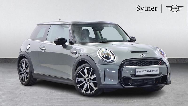 Grey Used 2022 Mini Cooper S Classic Hatchback | £18,000 (Good price) - Image 1/4