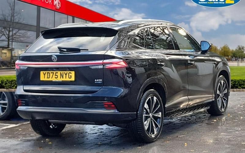 Used MG HS Trophy 299 HP (219 kW) 2025 Black SUV