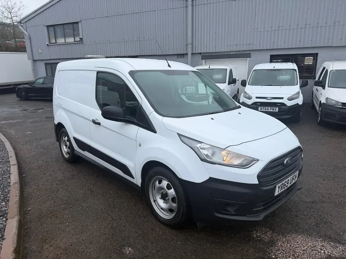 Used Ford Transit 75 HP (55 kW) 2019 White Van