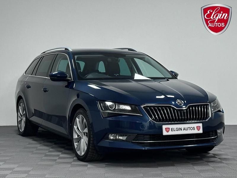 Used Skoda Superb SE L Executive 150 HP (110 kW) 2017 Blue Estate