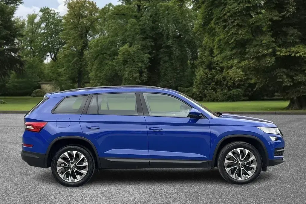 Used Skoda Kodiaq SE Drive 150 HP (110 kW) 2021 Blue SUV