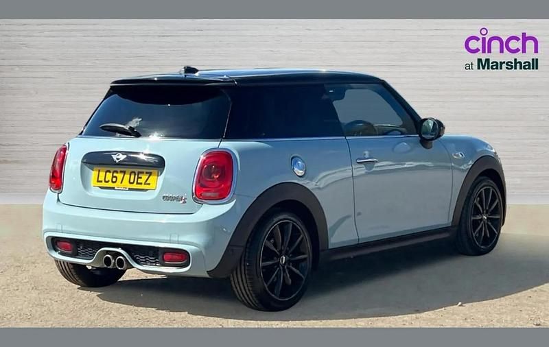 Used Mini Cooper S 192 HP (141 kW) 2017 Blue Hatchback