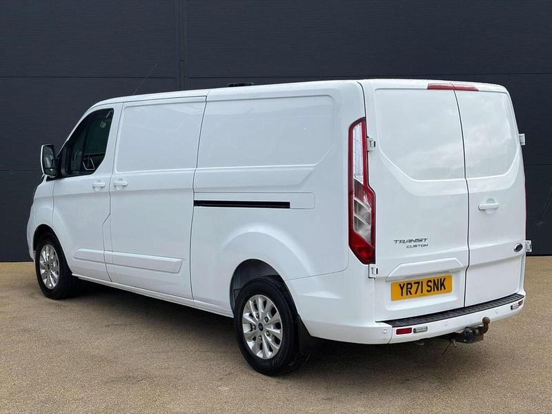 Used Ford Transit Custom Limited 2021 White