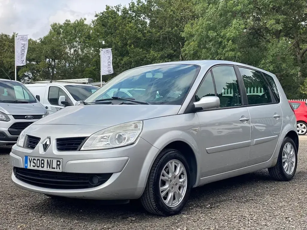 Used Renault Scénic II Expression 2008 Silver MPV