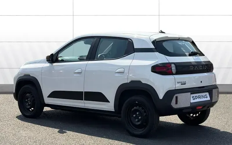 New Dacia Spring Extreme 75 kW (102 HP) 2026 Hatchback