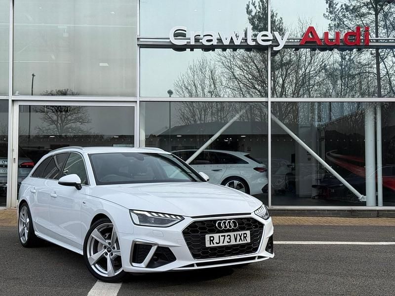 Used Audi A4 S-Line 204 HP (150 kW) 2024 White Estate